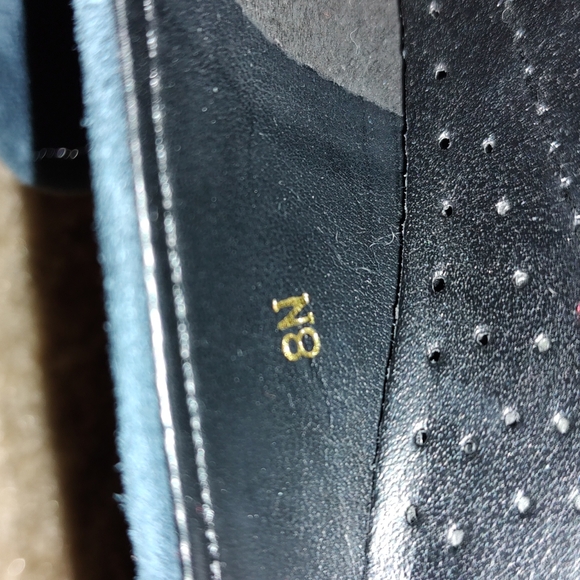 Navy Blue Suede Flats by Vaneli - Size 8N - Picture 6 of 12